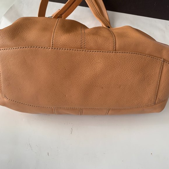 Tignanello LEATHER  Satchel HANBAG BAG PURSE CAMEL COLOR TWO HANDLES - Picture 9 of 9